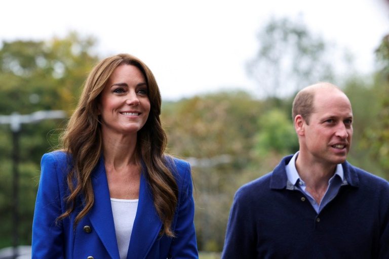 A princesa e príncipe de Gales, Kate e William, perto de Marlow, oeste de Londres, em 12 de outubro de 2023 -