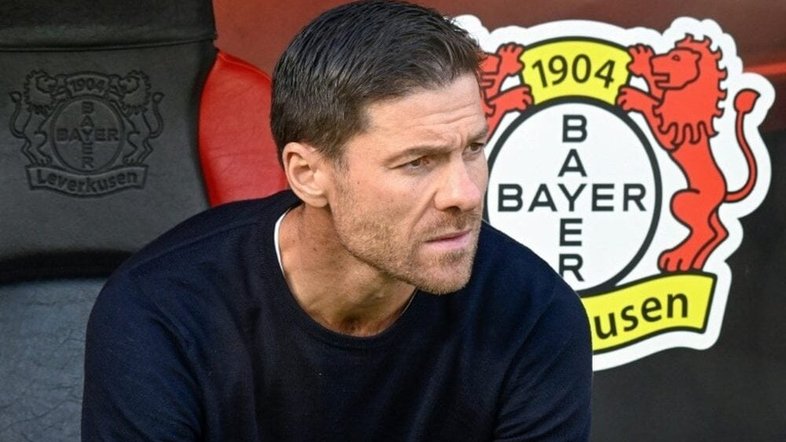 Xabi-Alonso-Bayer Leverkusen-aspect-ratio-512-320
