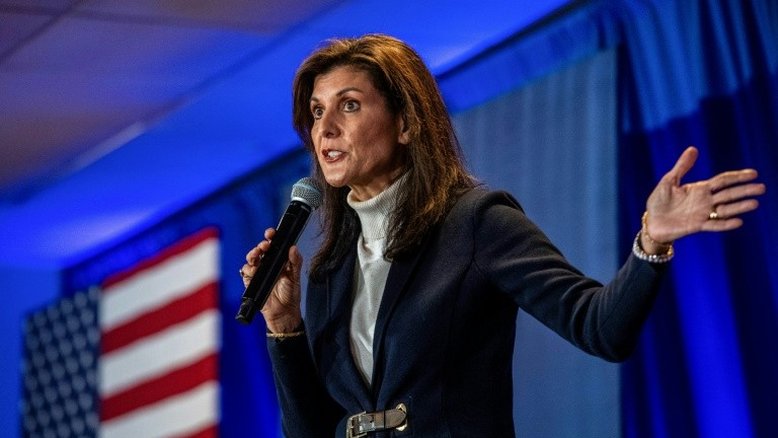 Nikki Haley alerta Trump sobre rival mais jovem e renova pedido de testes cognitivos