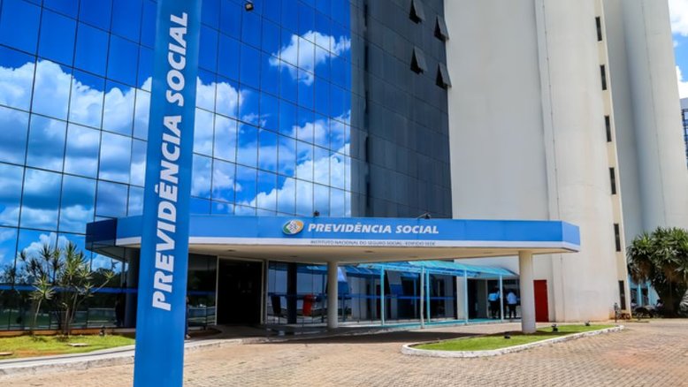 PL protocola pedido de CPI do INSS na Câmara dos Deputados