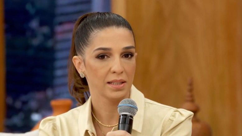 Ana Carolina Oliveira