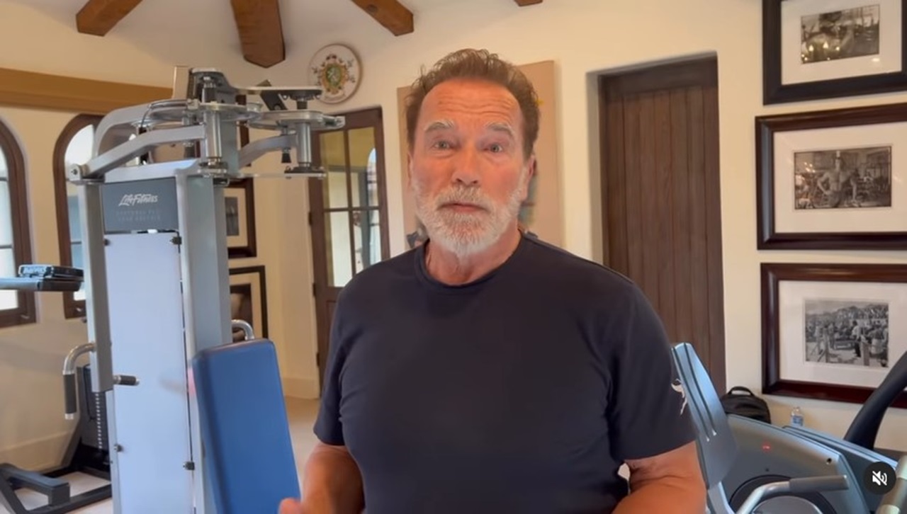 Com problema cardíaco, Arnold Schwarzenegger coloca marca-passo: 'Um pouco mais máquina'