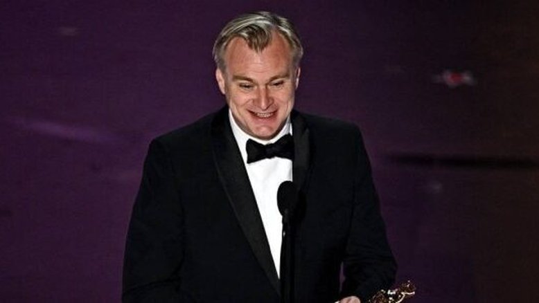 Oscar 2024: Christopher Nolan vence como melhor diretor por 'Oppenheimer'
