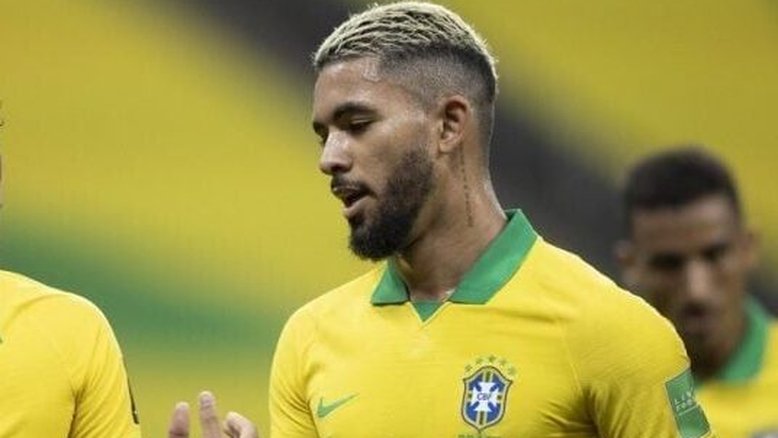 Juventus anuncia contratação de Douglas Luiz do Aston Villa