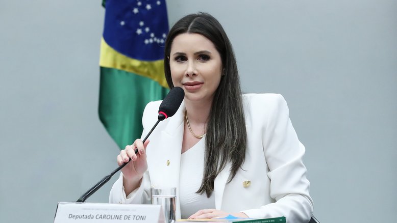 Deputada federal Caroline de Toni (PL-SC)