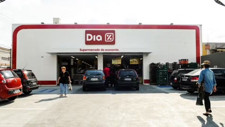 Rede de supermercados Dia decide fechar 343 lojas no Brasil