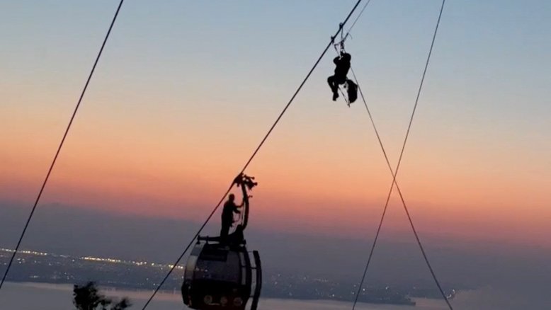 Operação resgata mais de 170 pessoas após acidente em teleférico na Turquia