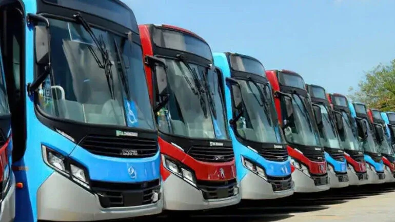 Justiça torna réus diretores de empresa de ônibus ligada ao PCC e bloqueia R$ 596 mi