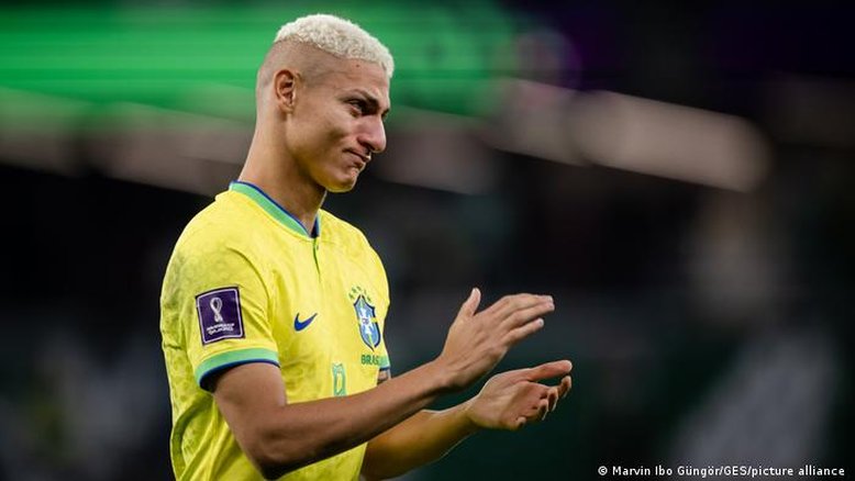 Richarlison inspira maior valor à saúde mental no futebol
