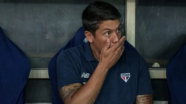 Carpini despista sobre pressão: 