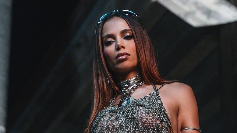 Anitta canta funk em participação no 'The Voice' dos EUA; veja vídeos
