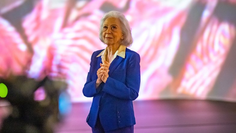 Fernanda Montenegro lê Simone de Beauvoir no Sesc em SP