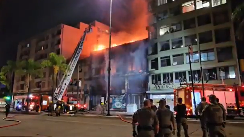 Incêndio em pousada em Porto Alegre deixa 10 mortos