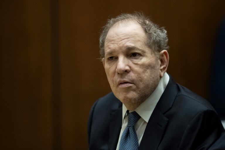 Corte de Nova York anula condenação do ex-produtor Harvey Weinstein por crime sexual