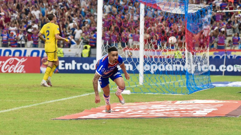 Fortaleza goleia os reservas do Boca Juniors no Castelão e segue 100% na Sul-Americana