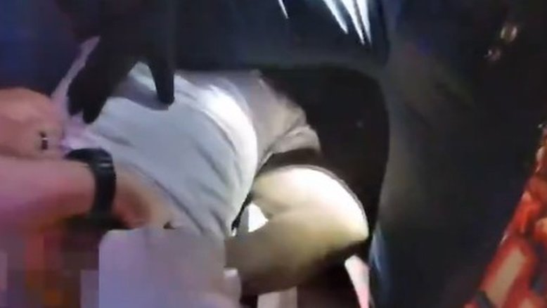 Homem negro morre após abordagem policial nos EUA: 'Não consigo respirar'; veja vídeo