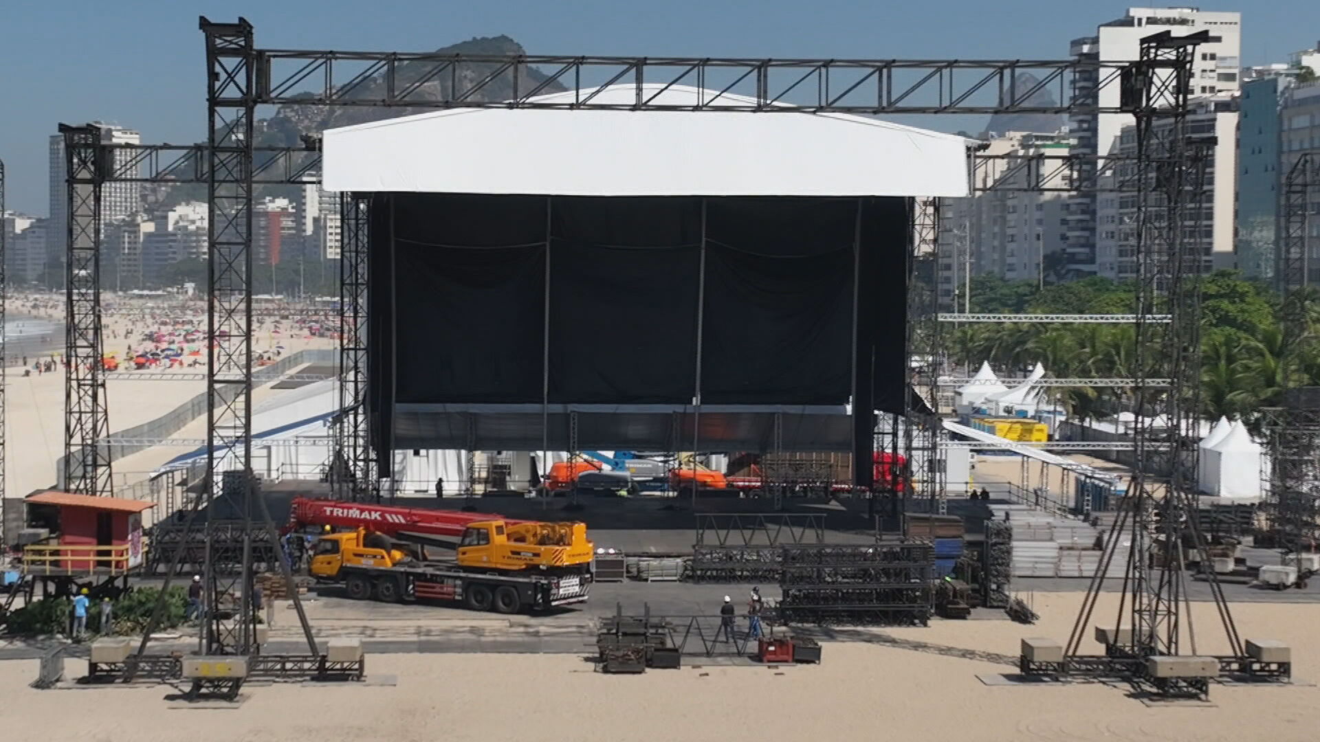 Madonna no Rio: 270 toneladas de estrutura, 200 pessoas de equipe, palco de 24 metros e mais