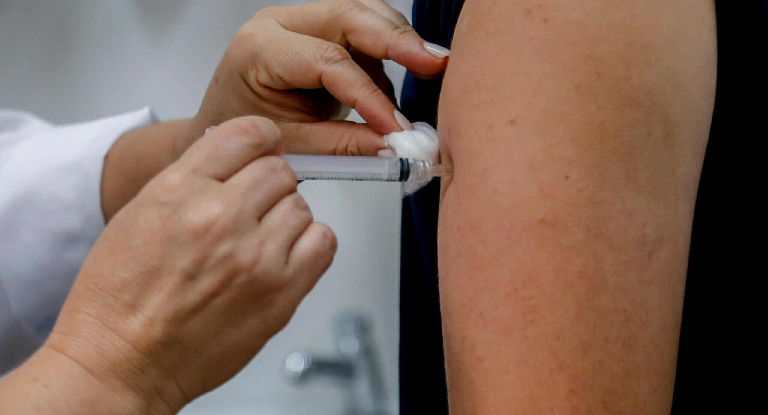 Ministério da Saúde amplia vacinação da gripe para pessoas a partir de 6 meses