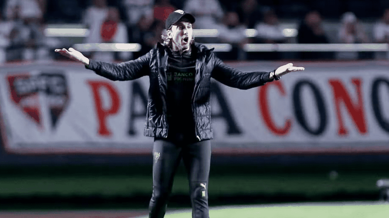 São Paulo acerta contratação do técnico argentino Luis Zubeldía, ex-LDU