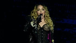 Confira os principais vídeos do show da Madonna no Brasil