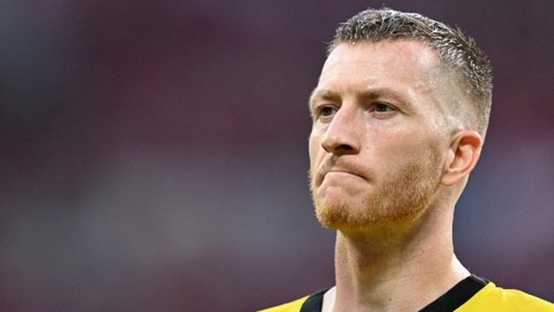Marco Reus compra cerveja para 81 mil torcedores do Dortmund em despedida do clube