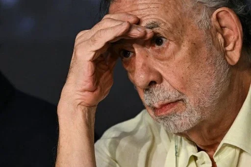Cineasta Coppola diz que a arte deve ‘iluminar o mundo’ ao apresentar o filme 