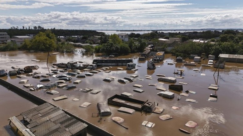 Número de mortos por conta das chuvas no RS sobe para 136; chuva e frio voltam ao estado