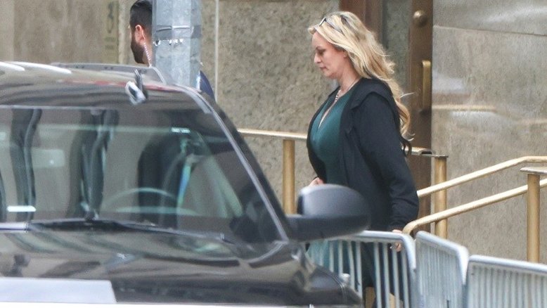 Stormy Daniels pede prisão de Donald Trump após condenação