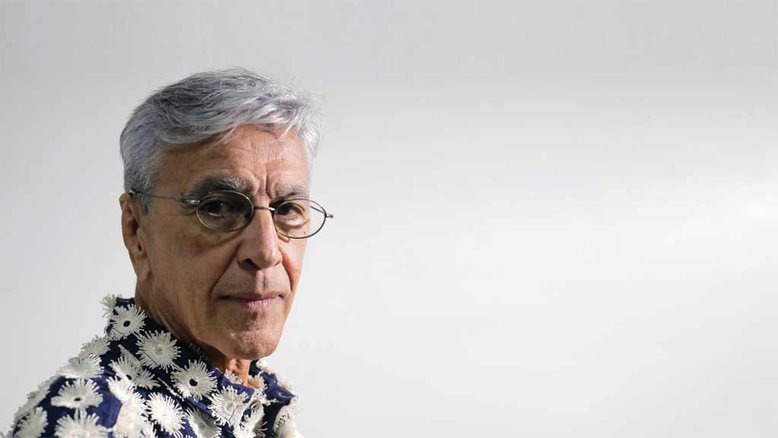 Caetano Veloso responde questão do Enem que usa músicas suas