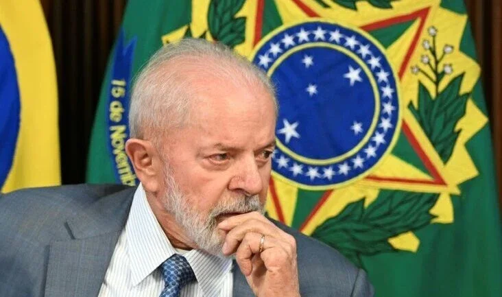 Lula veta trechos da lei aprovada pelo Congresso que reestrutura carreira de cargos federais