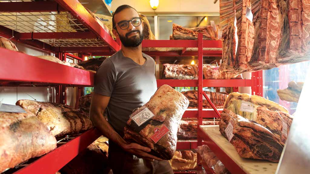 Gado tardio: chefs defendem o sabor da carne, a despeito da maciez
