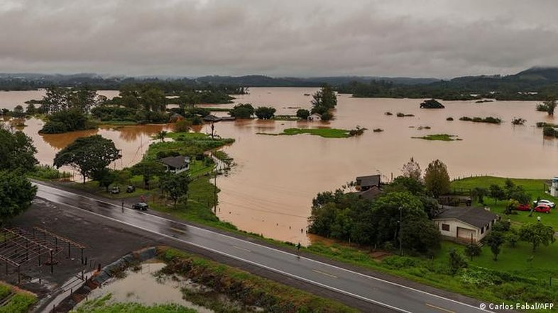 Quase 800 mil afetados pelas chuvas no RS