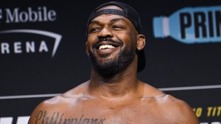 Jon Jones se aposenta do UFC aos 37 anos com 12 defesas de cinturão e muita polêmica