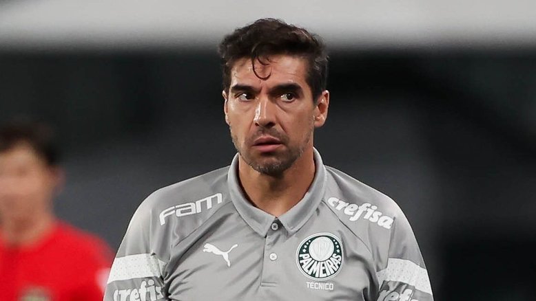 Abel assume responsabilidade pela derrota do Palmeiras, mas aponta desgaste físico do elenco