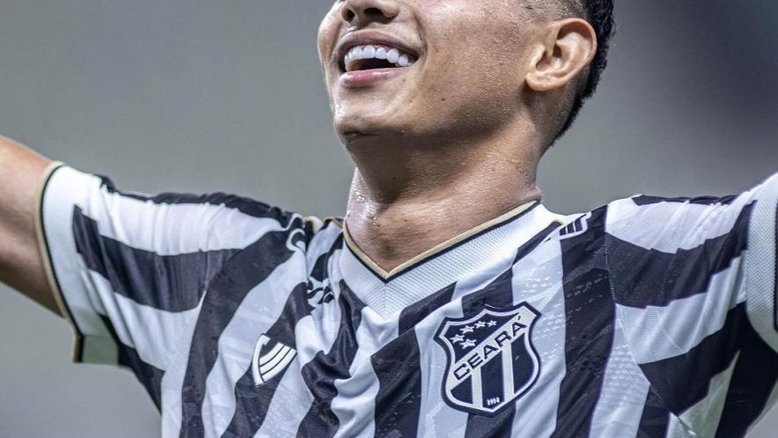 Ceará bate Avaí, adia acesso do Santos na Série B e segue na briga para subir à elite nacional