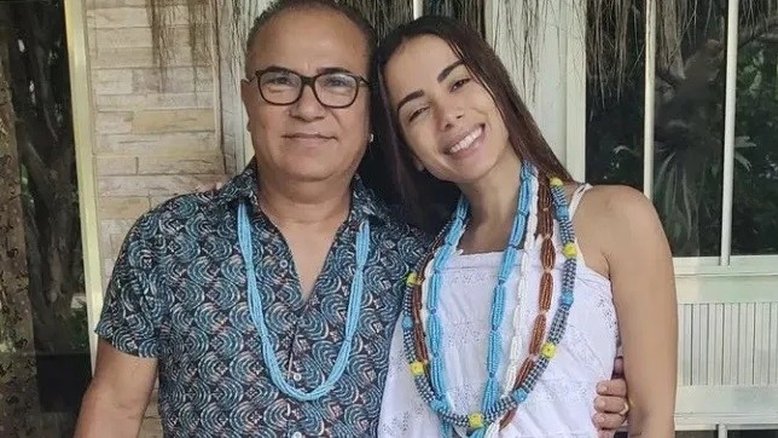 Além de Anitta, veja outros famosos que já sofreram intolerância religiosa