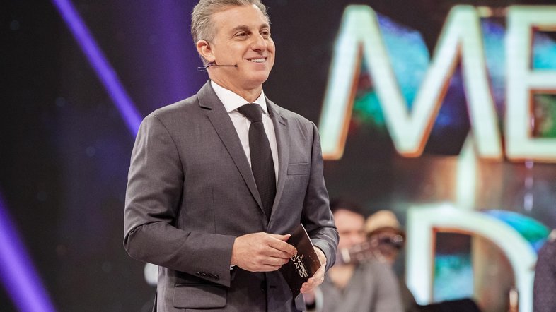 Luciano Huck pede ajuda para localizar homens que salvaram criança de incêndio no RS
