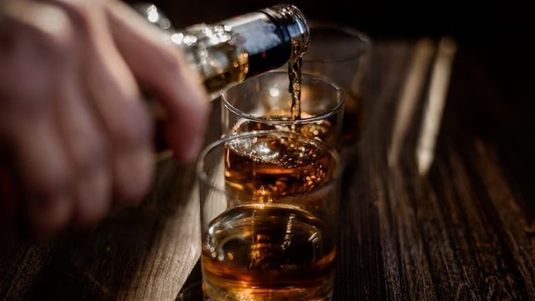 Reforma tributária: 61% da população apoia imposto para reduzir consumo de álcool