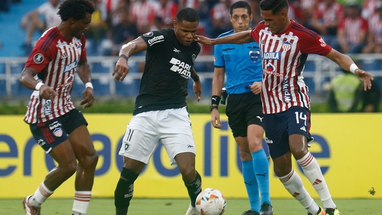 Botafogo empata com Junior e termina em segundo no Grupo D da Copa Libertadores