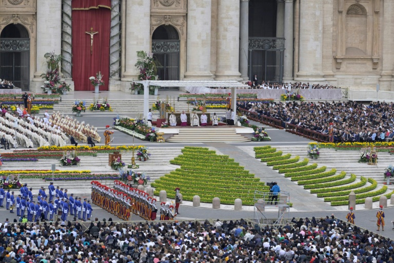 Vaticano alerta contra episódios imaginários relacionados a milagres e aparições