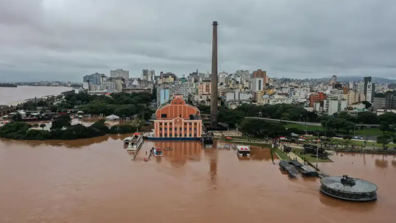Guaíba, em Porto Alegre, após chuva intensa