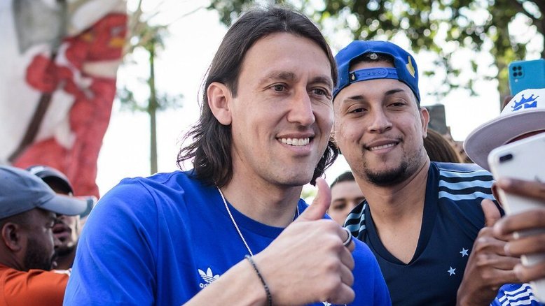 Cássio pede desculpas após desabafo nas redes e reforça compromisso com o Cruzeiro