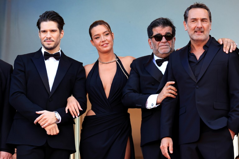 'L'amour ouf', uma história de amor quase impossível em Cannes
