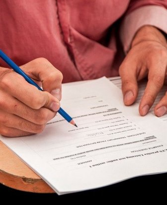 Redação do Enem aborda as 'Perspectivas acerca do envelhecimento na sociedade brasileira'