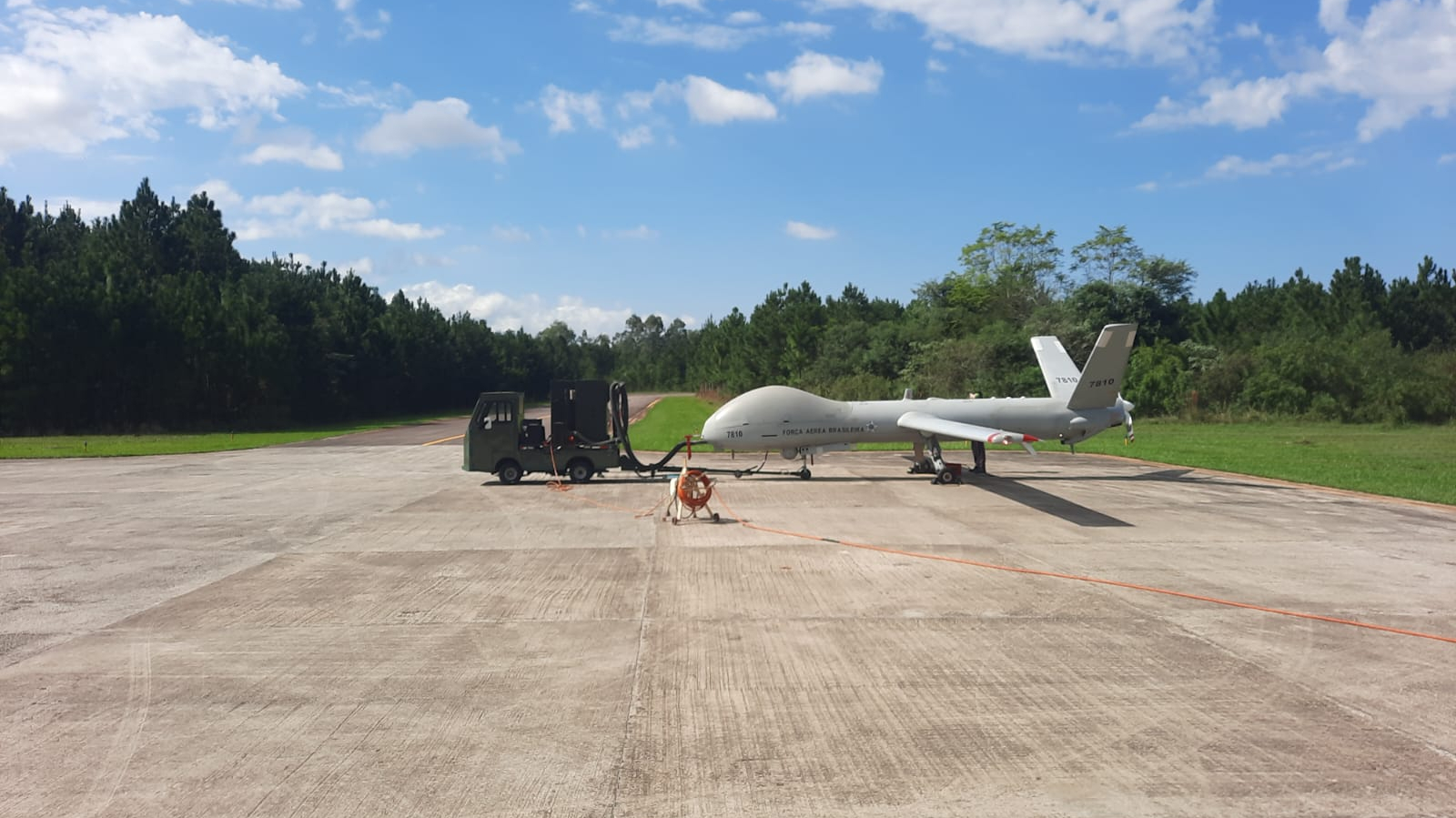 RS: Força Aérea usa drone para localizar pessoas isoladas ou em situação de risco