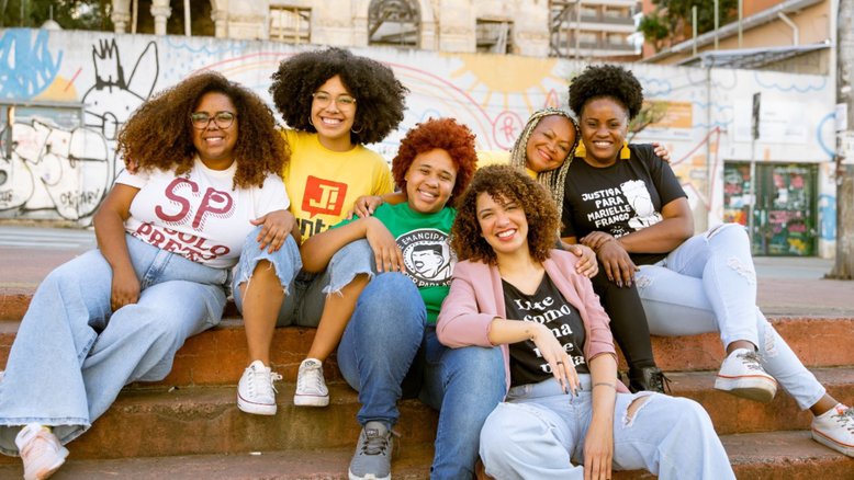 Integrantes do Movimento Pretas do PSOL