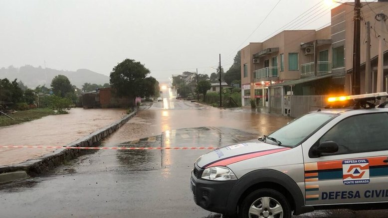 Rua alagada em Ponte Serrada (SC)