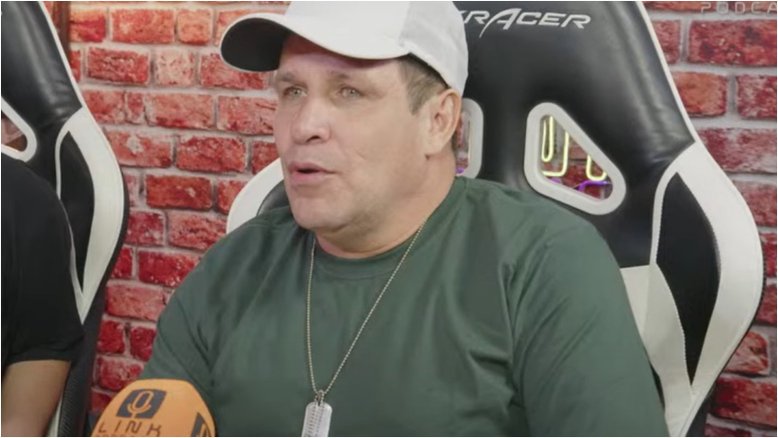 Após faca, ex-Polegar Ricardo Costa considera expulsão de 'A Grande Conquista 2' injusta