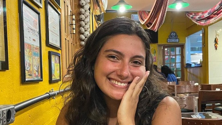 Quem é a jovem que deseja conquistar o casal Paolla Oliveira e Diogo Nogueira