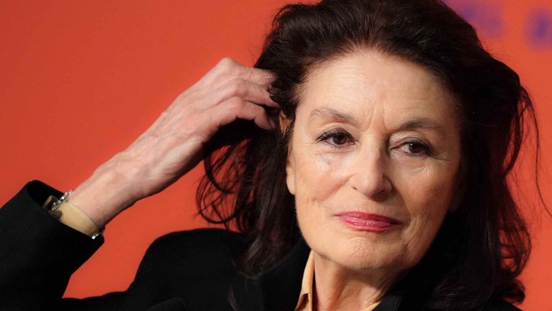 A atriz francesa Anouk Aimee em coletiva de imprensa do filme 'Os Melhores Anos de uma Vida (Les Plus Belles Annees D'Une Vie)' na 72ª edição do Festival de Cinema de Cannes, em Cannes, em 19 de maio de 2019